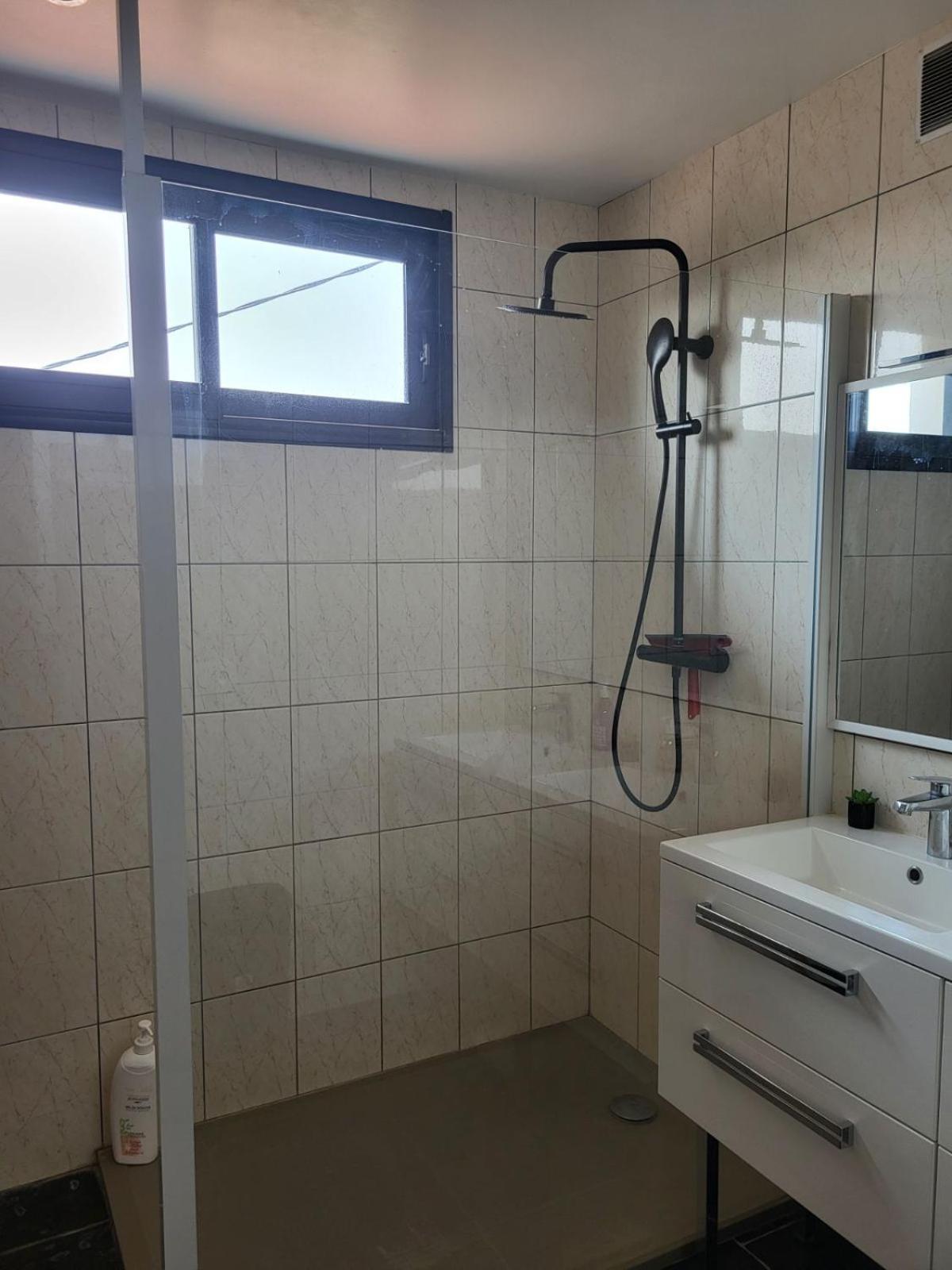 Maison Cosy - 4 Chambres Doubles Бержерак Екстериор снимка